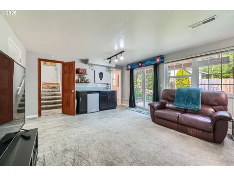 4388 NW Neskowin Avenue Portland OR 97229