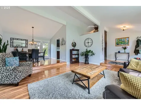 4388 NW Neskowin Avenue Portland OR 97229