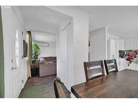 4514 Souza Street Eugene OR 97402