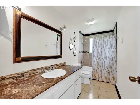 4514 Souza Street Eugene OR 97402