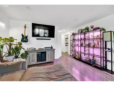 4514 Souza Street Eugene OR 97402