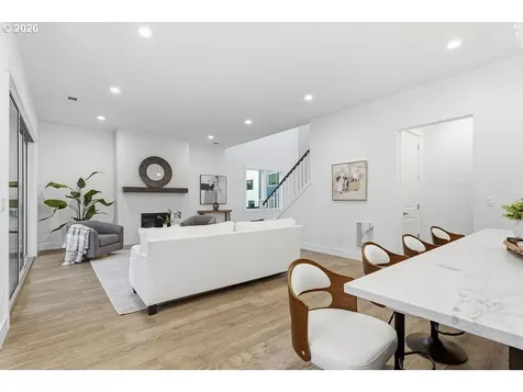 7741 NW Ladybug Place Portland OR 97229