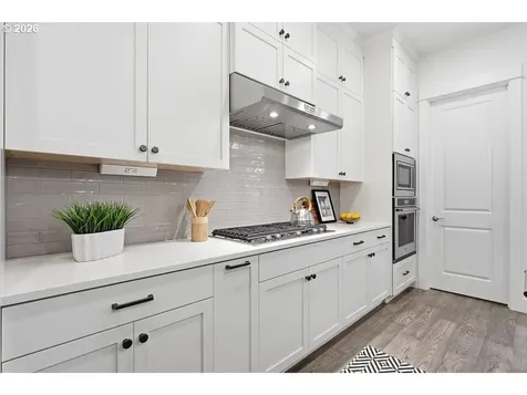 7741 NW Ladybug Place Portland OR 97229