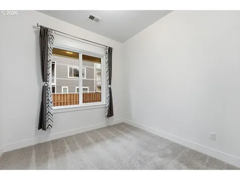 7741 NW Ladybug Place Portland OR 97229