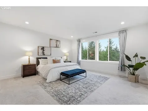 7741 NW Ladybug Place Portland OR 97229