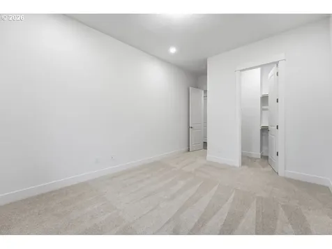 7741 NW Ladybug Place Portland OR 97229