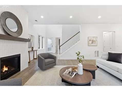 7741 NW Ladybug Place Portland OR 97229