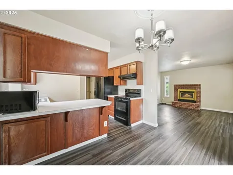 14923 NE Graham Street Portland OR 97230