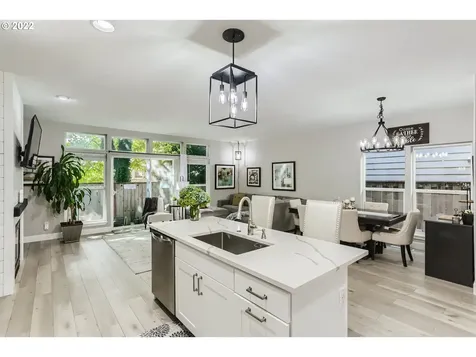 16603 SW 134th Terrace Portland OR 97224