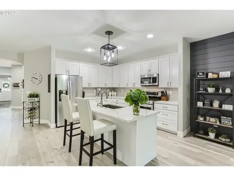 16603 SW 134th Terrace Portland OR 97224
