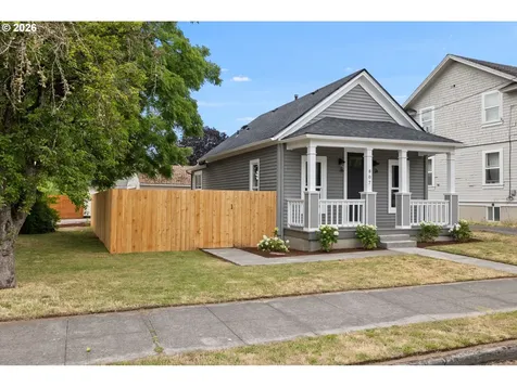 807 NE 74th Avenue Portland OR 97213
