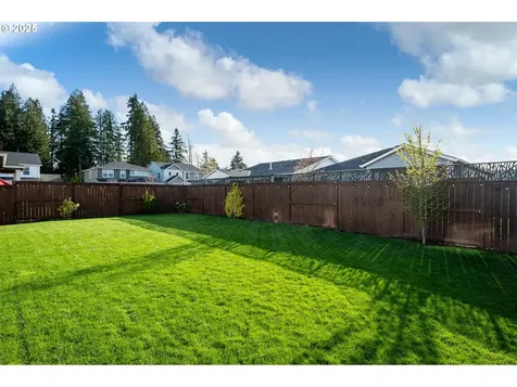 1545 N Spruce Street Canby OR 97013