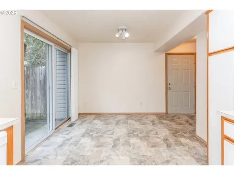 2431 SE 141st Avenue Portland OR 97233