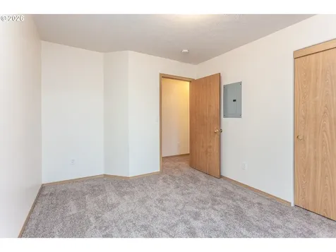 2431 SE 141st Avenue Portland OR 97233