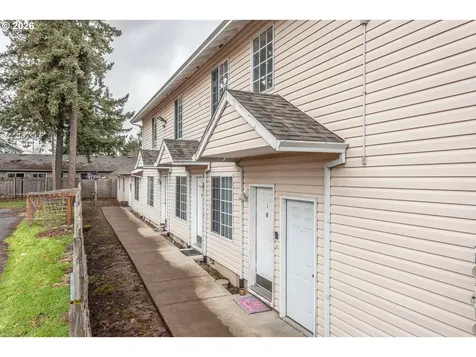 2431 SE 141st Avenue Portland OR 97233