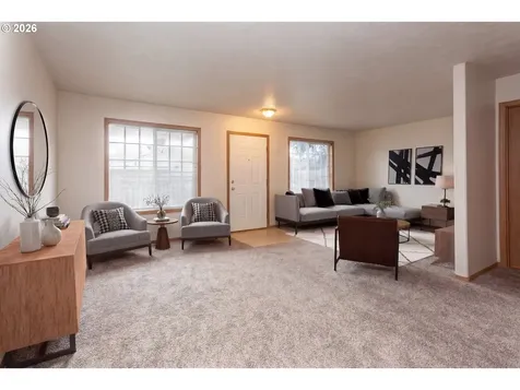2431 SE 141st Avenue Portland OR 97233