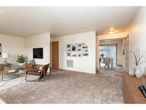 2431 SE 141st Avenue Portland OR 97233