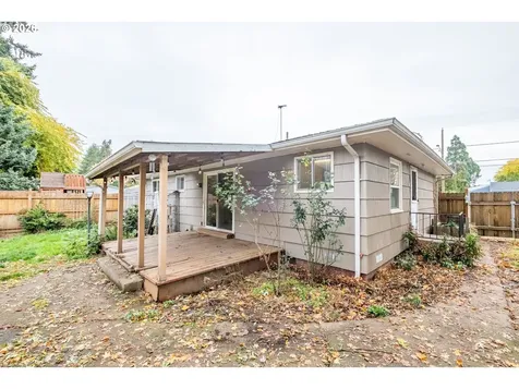240 S 7th Street Lebanon OR 97355