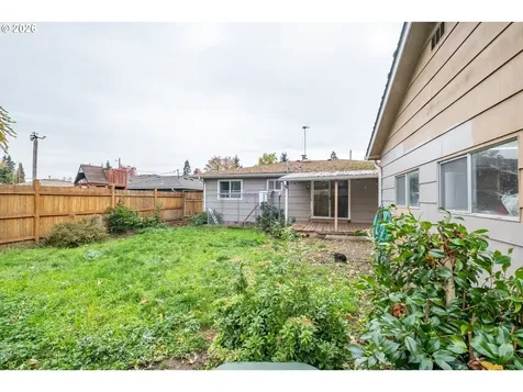 240 S 7th Street Lebanon OR 97355