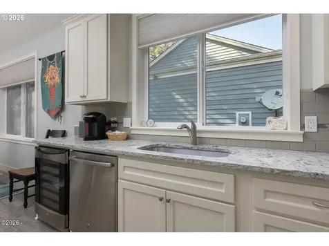 6315 SW Arbor Drive South Beach OR 97366