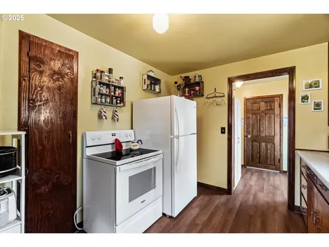 547 NE Yamhill Street Willamina OR 97396
