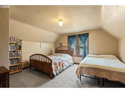 547 NE Yamhill Street Willamina OR 97396