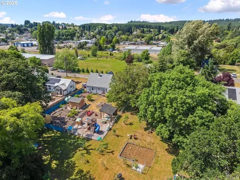547 NE Yamhill Street Willamina OR 97396