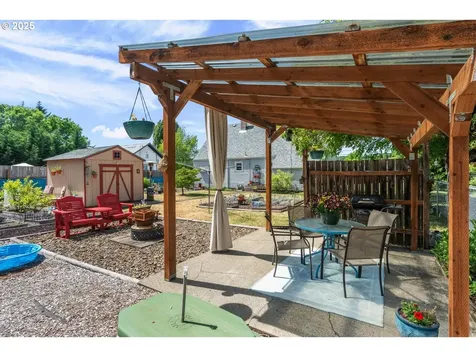 547 NE Yamhill Street Willamina OR 97396