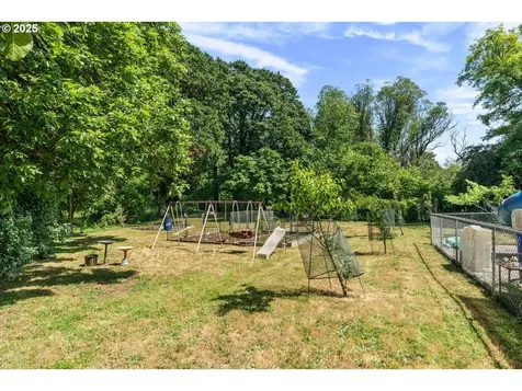 547 NE Yamhill Street Willamina OR 97396