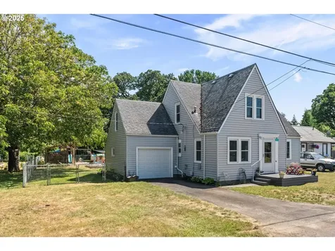 547 NE Yamhill Street Willamina OR 97396