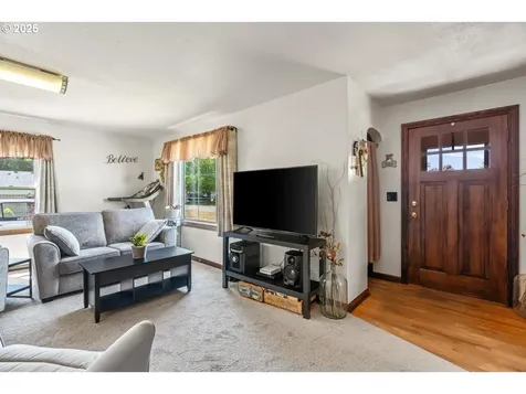 547 NE Yamhill Street Willamina OR 97396