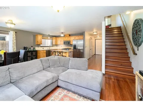 517 S Whitney Drive Newberg OR 97132