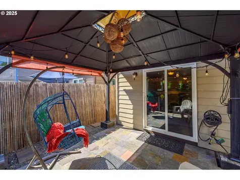 517 S Whitney Drive Newberg OR 97132