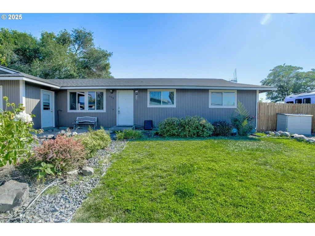 133 John Day Street Umatilla OR 97882