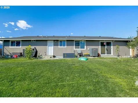 133 John Day Street Umatilla OR 97882