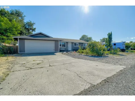 133 John Day Street Umatilla OR 97882