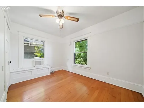 2944 SE Taylor Street Portland OR 97214
