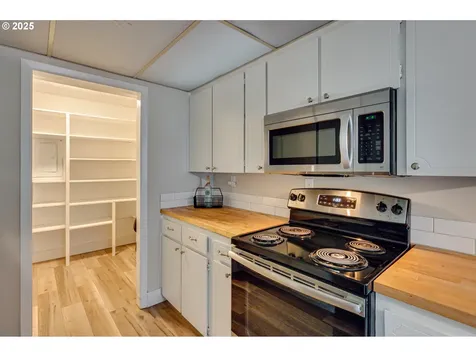 5575 E Evergreen Boulevard Vancouver WA 98661