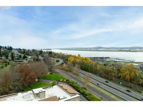 5575 E Evergreen Boulevard Vancouver WA 98661