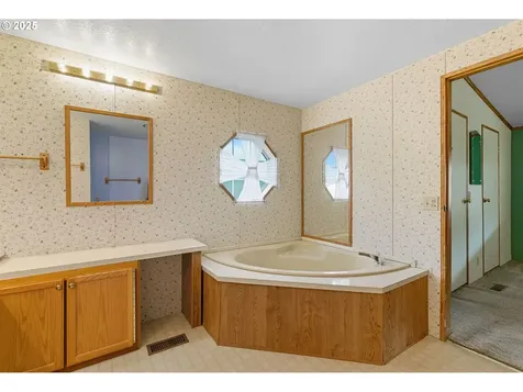 100 SW 195th Avenue Beaverton OR 97006