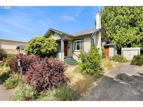 5230 NE 33rd Avenue Portland OR 97211
