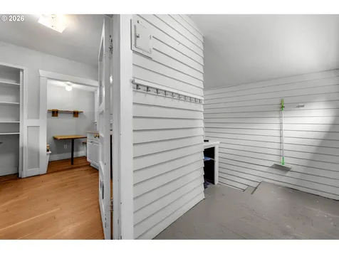 5230 NE 33rd Avenue Portland OR 97211