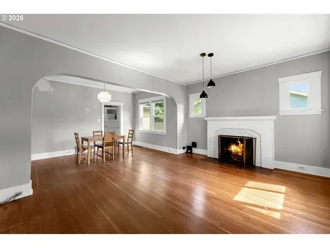 5230 NE 33rd Avenue Portland OR 97211