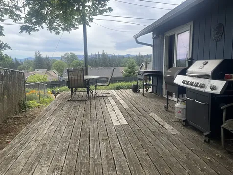 414 NW 5th Street Willamina OR 97396