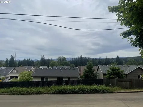 414 NW 5th Street Willamina OR 97396