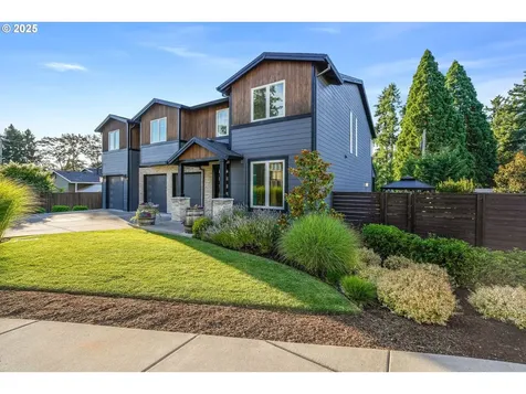 13585 SW Whitworth Court Beaverton OR 97005
