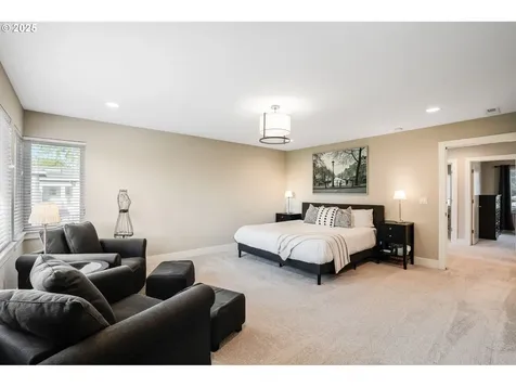 13585 SW Whitworth Court Beaverton OR 97005