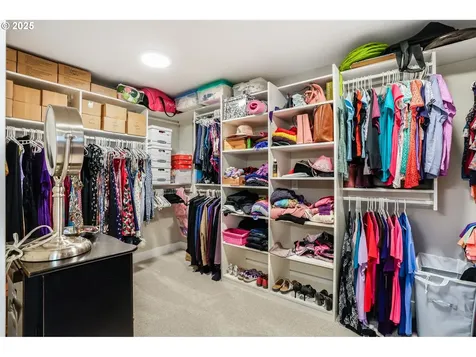 13585 SW Whitworth Court Beaverton OR 97005