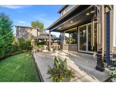 13585 SW Whitworth Court Beaverton OR 97005