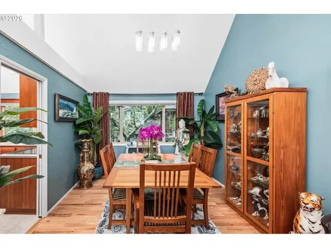 2842 Greentree Way Eugene OR 97405